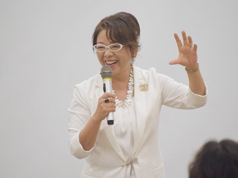 大人の服育 ~「着る」から「装う」へ