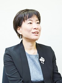 横山 恵子